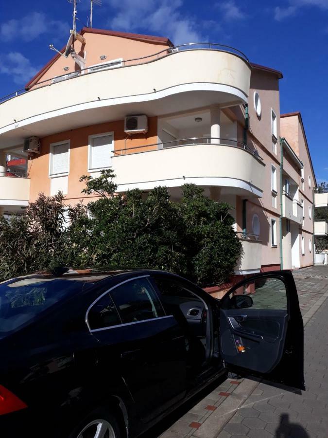 Marina & Luka Διαμέρισμα Povljana Εξωτερικό φωτογραφία